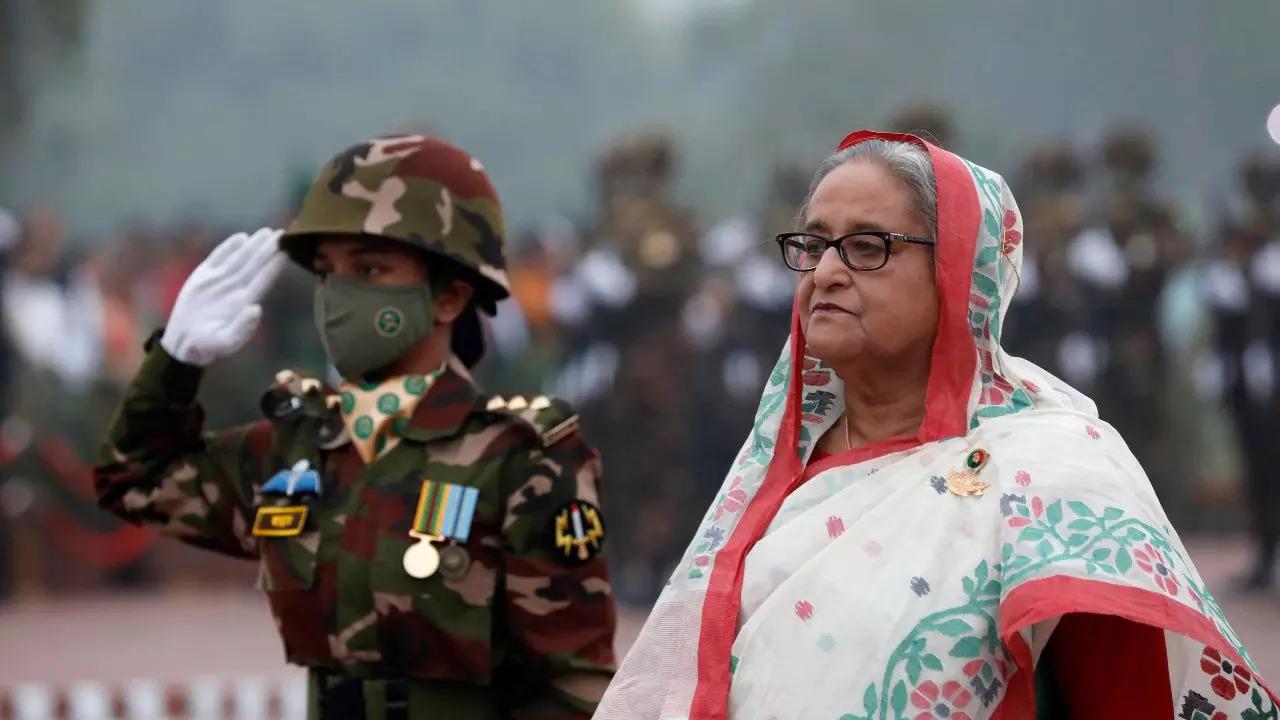 You are currently viewing A Military Coup as PM Sheikh Hasina forced to flee