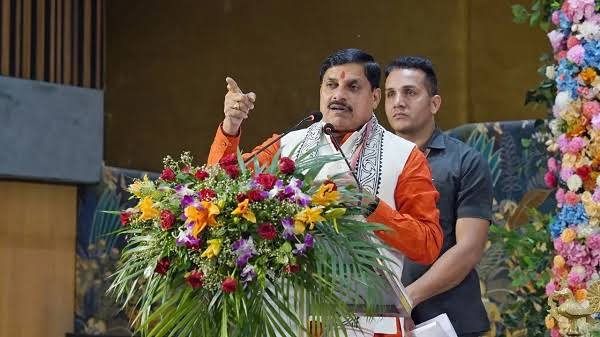 You are currently viewing MP Govt Mandates Inclusion of RSS-Linked Books in College Curriculum