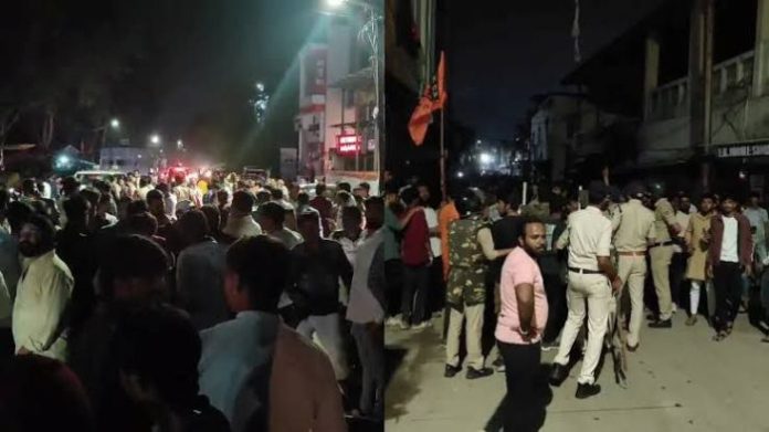 You are currently viewing Stone Pelting Incident Mars Ganesh Procession in Ratlam