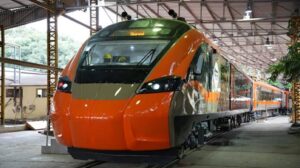 Read more about the article Vande Bharat Sleeper Train Unveiled: A New Era for Overnight Rail Travel in India
